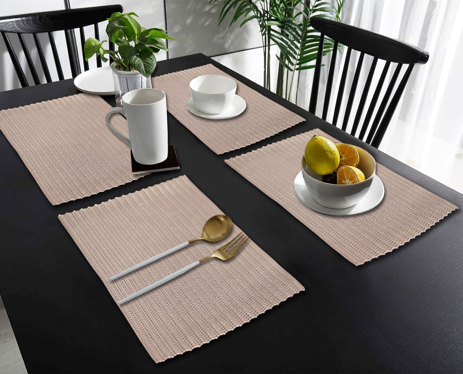 PVC Abstract Printed Rectangle Table Mats ( 45 cm x 30 cm ) Pack of 4 - Gold PVC Abstract Printed Rectangle Table Mats ( 45 cm x 30 cm ) Pack of 4 - Gold