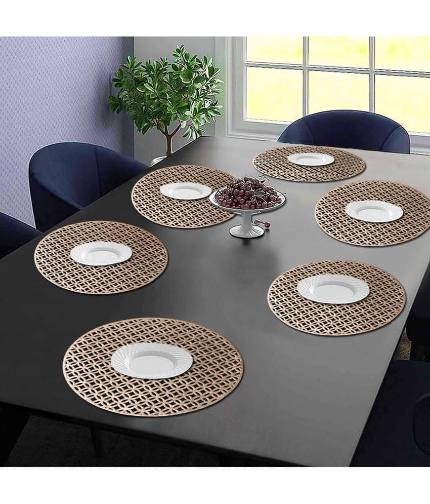 PVC Abstract Printed Round Table Mats ( 38 cm x 38 cm ) Pack of 6 - Gold PVC Abstract Printed Round Table Mats ( 38 cm x 38 cm ) Pack of 6 - Gold