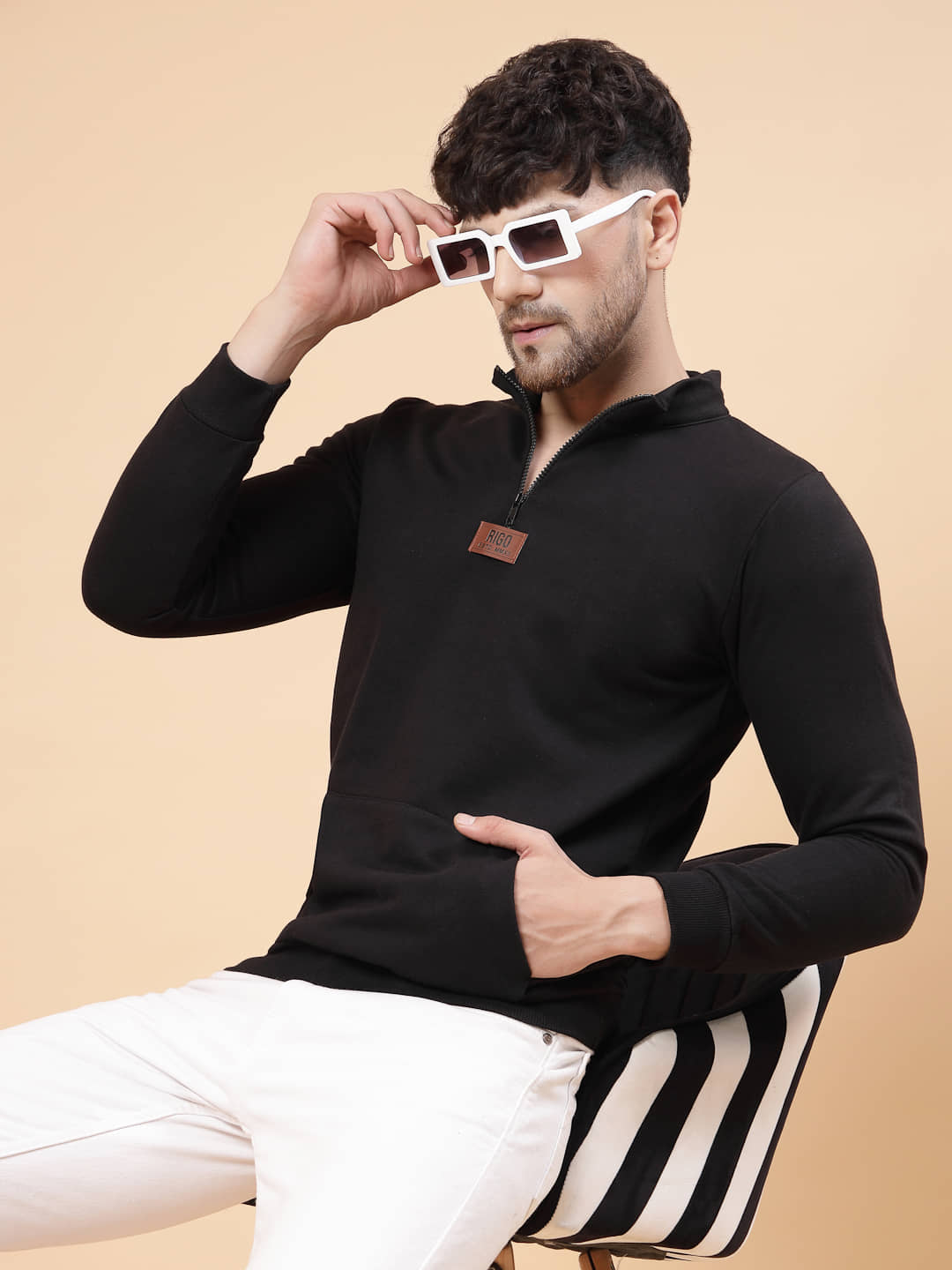 Rigo Cotton Round Neck Men's Sweatshirt - Black ( Pack of 1 )