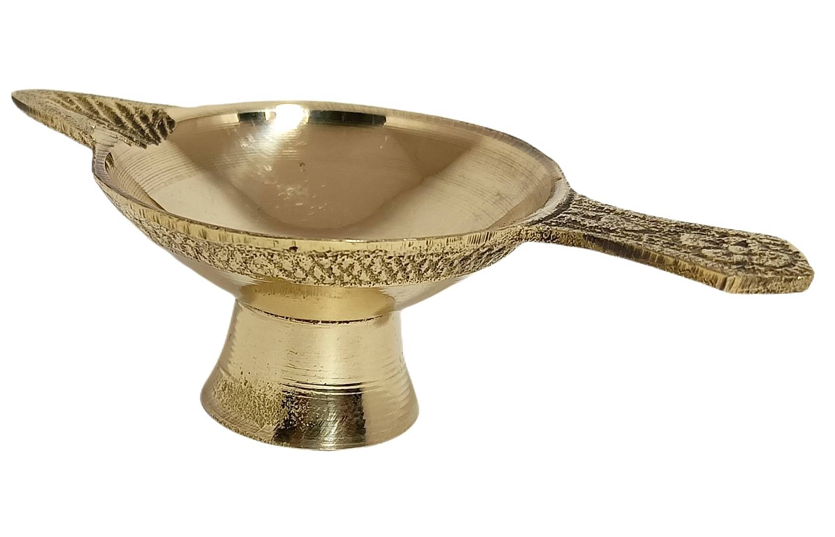     			A & H ENTERPRISES - Aarti Diya Pital Diya Handle 1 Piece ( Pack of 1 )