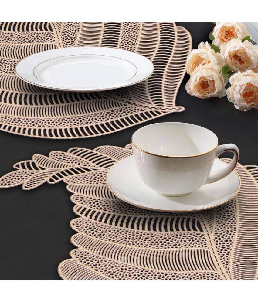 PVC Abstract Rectangle Table Mats ( 45 cm x 30 cm ) Pack of 2 - Gold PVC Abstract Rectangle Table Mats ( 45 cm x 30 cm ) Pack of 2 - Gold