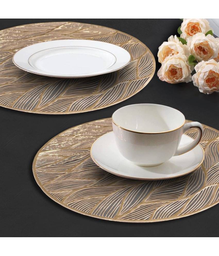 PVC Abstract Round Table Mats ( 38 cm x 38 cm ) Pack of 2 - Gold PVC Abstract Round Table Mats ( 38 cm x 38 cm ) Pack of 2 - Gold