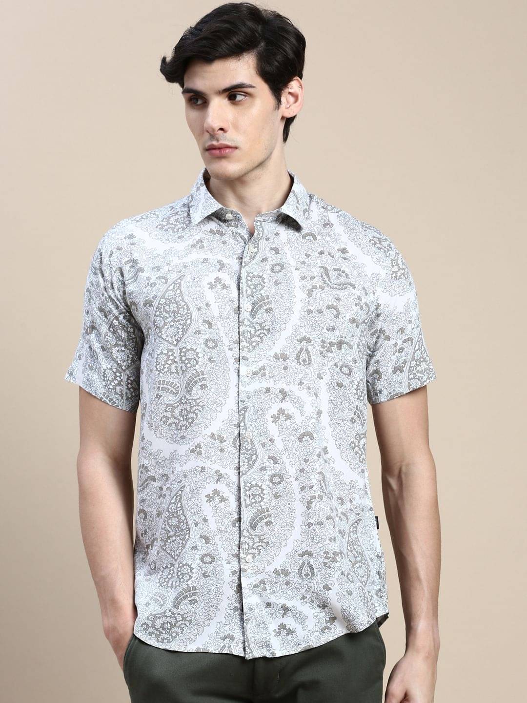     			Showoff Cotton Blend Regular Fit Printed Half Sleeves Men's Casual Shirt - Cream ( Pack of 1 )
