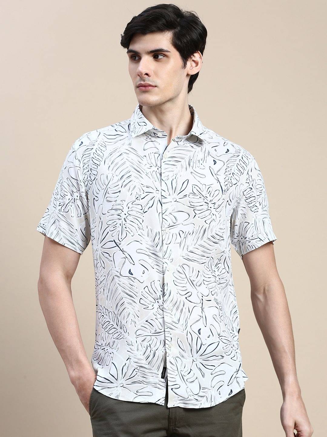     			Showoff Cotton Blend Regular Fit Printed Half Sleeves Men's Casual Shirt - Cream ( Pack of 1 )