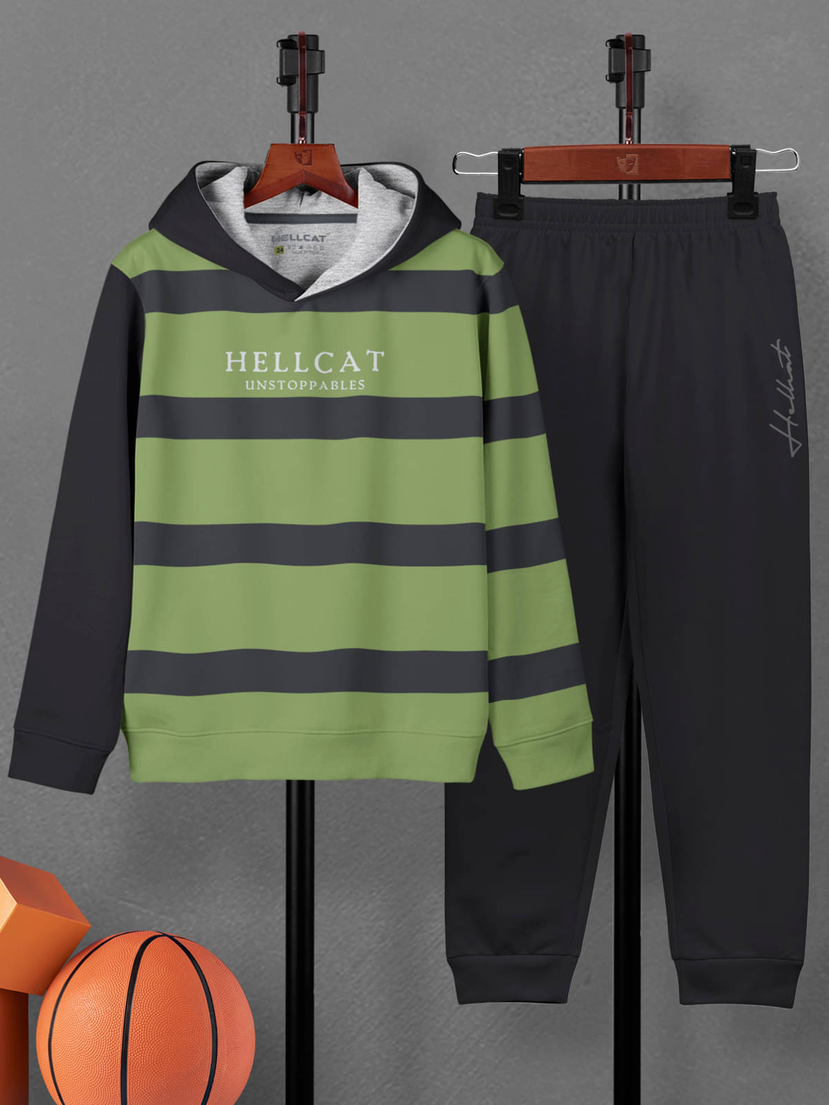     			HELLCAT Pack of 1 Boys Cotton Blend T-Shirt & Trackpants Set ( Green )