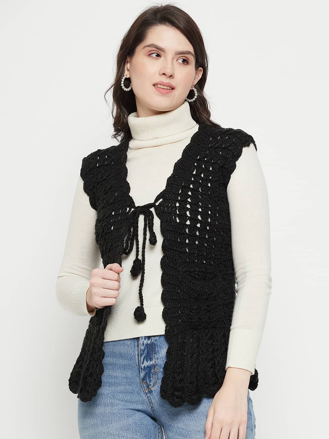     			VERO AMORE Acro Wool V Neck Women's Pullovers - Black ( Single )