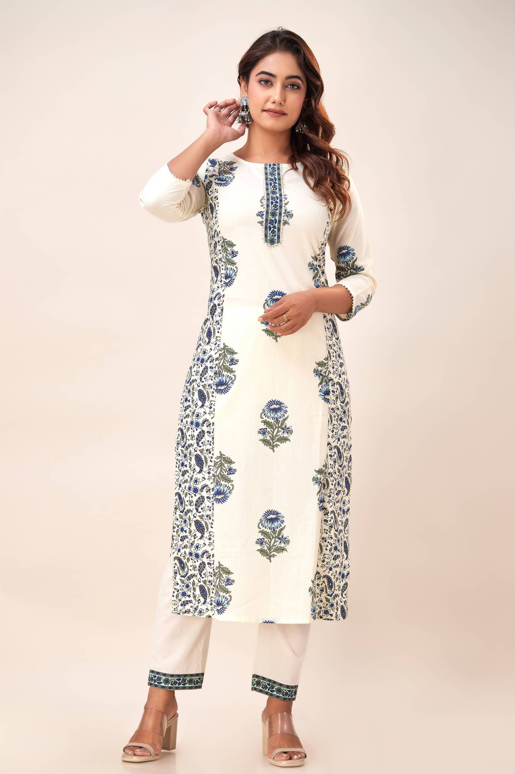     			FabbibaPrints Cotton Printed Straight Women's Kurti - White ( Pack of 1 )