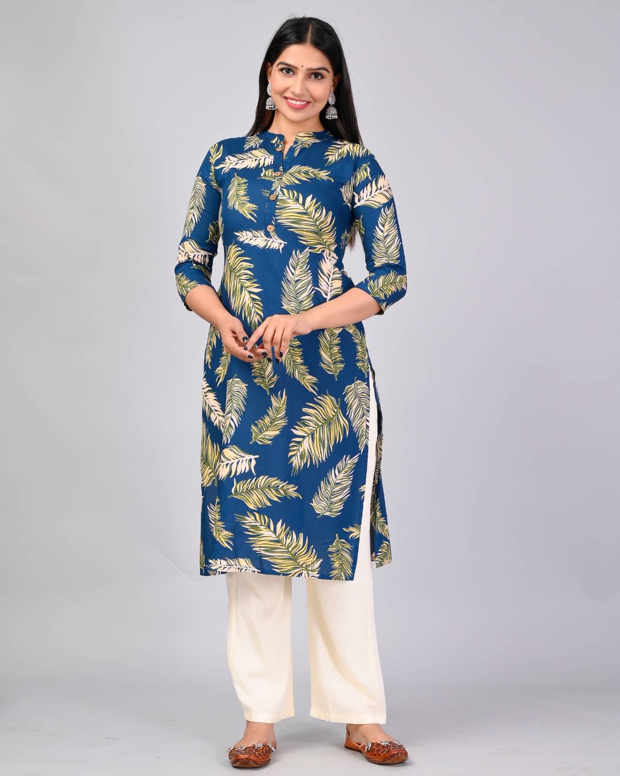 MAUKA Rayon Printed Kurti With Palazzo Women's Stitched Salwar Suit - Blue ( Pack of 1 ) MAUKA Rayon Printed Kurti With Palazzo Women's Stitched Salwar Suit - Blue ( Pack of 1 )