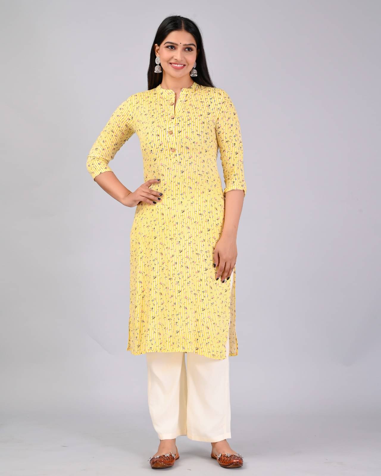 MAUKA Rayon Printed Kurti With Palazzo Women's Stitched Salwar Suit - Yellow ( Pack of 1 ) MAUKA Rayon Printed Kurti With Palazzo Women's Stitched Salwar Suit - Yellow ( Pack of 1 )