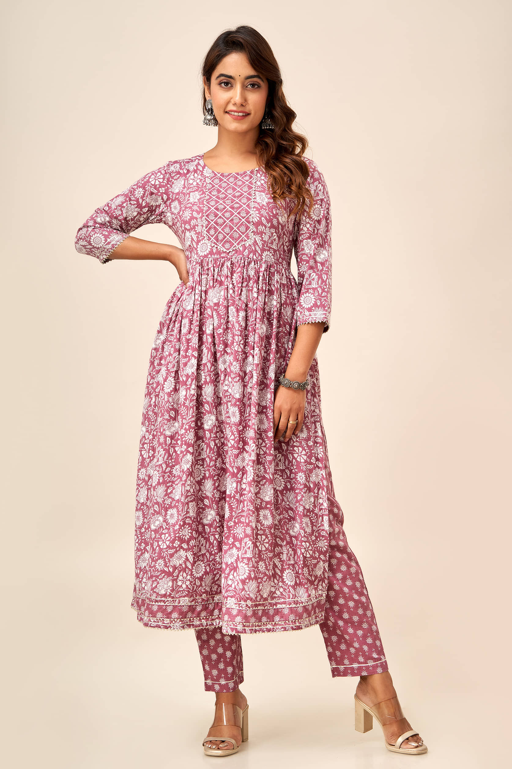 SVARCHI Cotton Printed Anarkali Women's Kurti - Mauve ( Pack of 1 ) - Kurtis, Tunics | Buy online on ZillyBuy