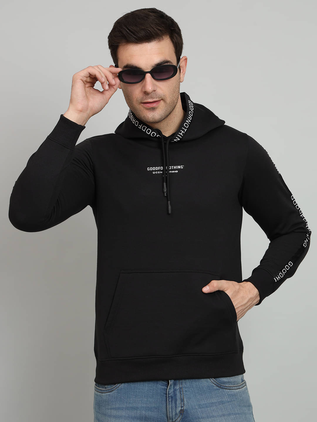OGEN Cotton Blend Hooded Men's Sweatshirt - Black ( Pack of 1 )     			OGEN Cotton Blend Hooded Men's Sweatshirt - Black ( Pack of 1 )