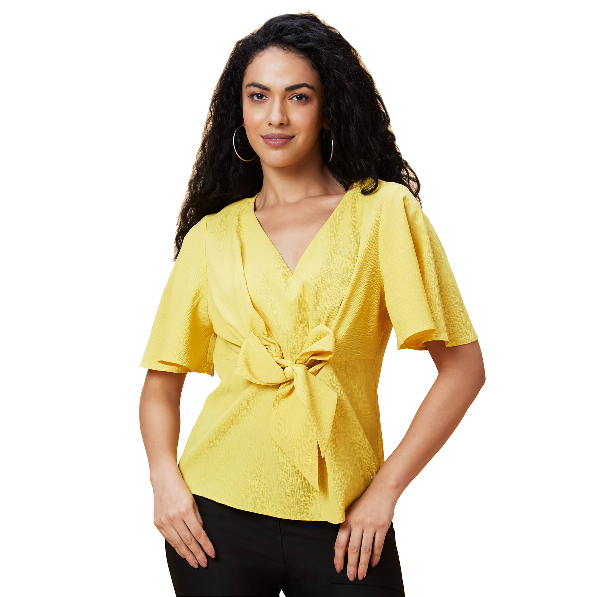     			Globus - Yellow Polyester Women's Regular Top ( Pack of 1 )