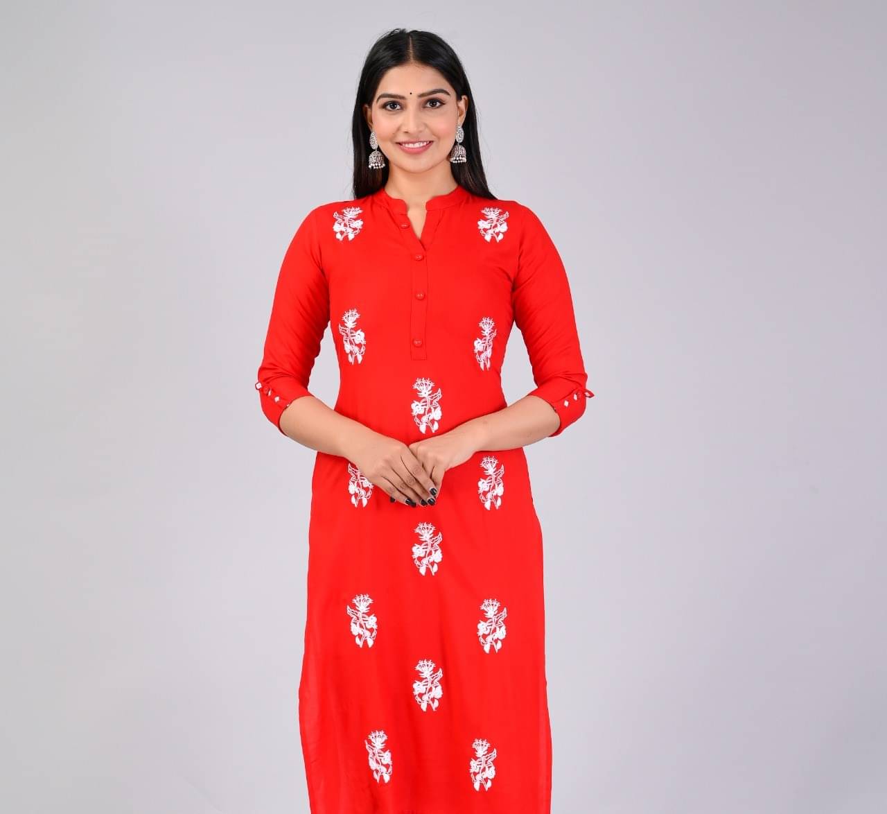    			MAUKA Rayon Embroidered Straight Women's Kurti - Red ( Pack of 1 )