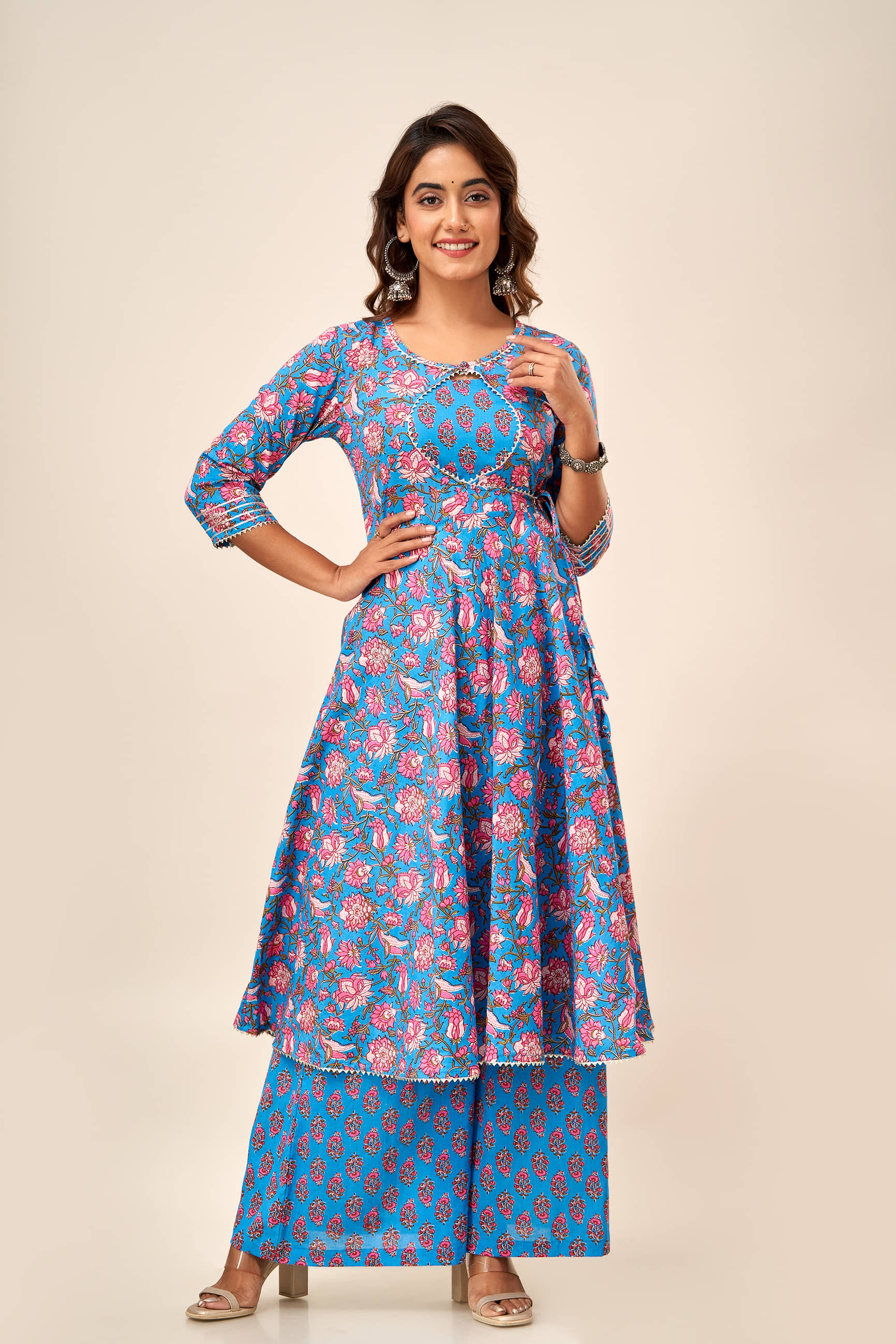 SVARCHI Cotton Printed Anarkali Women's Kurti - Blue ( Pack of 1 ) - Kurtis, Tunics | Buy online on ZillyBuy