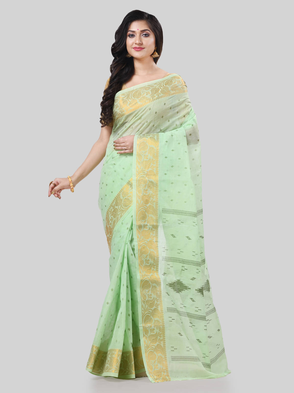 Desh Bidesh Cotton Self Design Saree Without Blouse Piece ( Green ) Desh Bidesh Cotton Self Design Saree Without Blouse Piece ( Green )