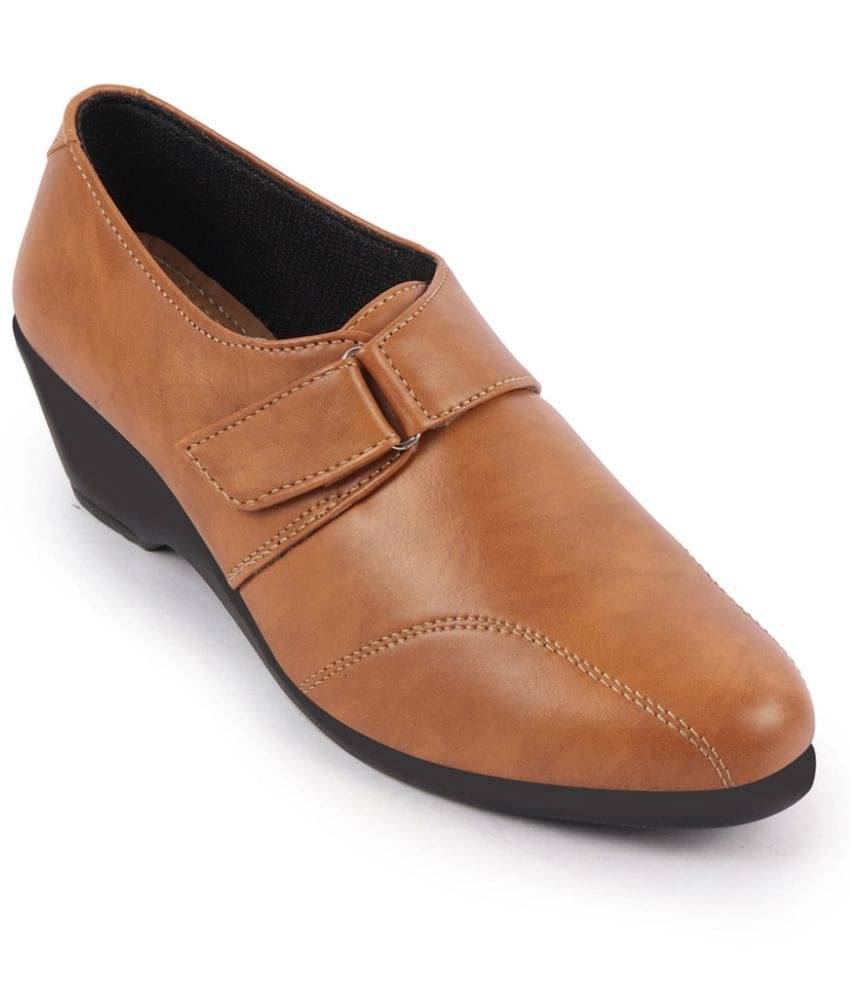Fausto - Tan Women's Slip On Fausto - Tan Women's Slip On