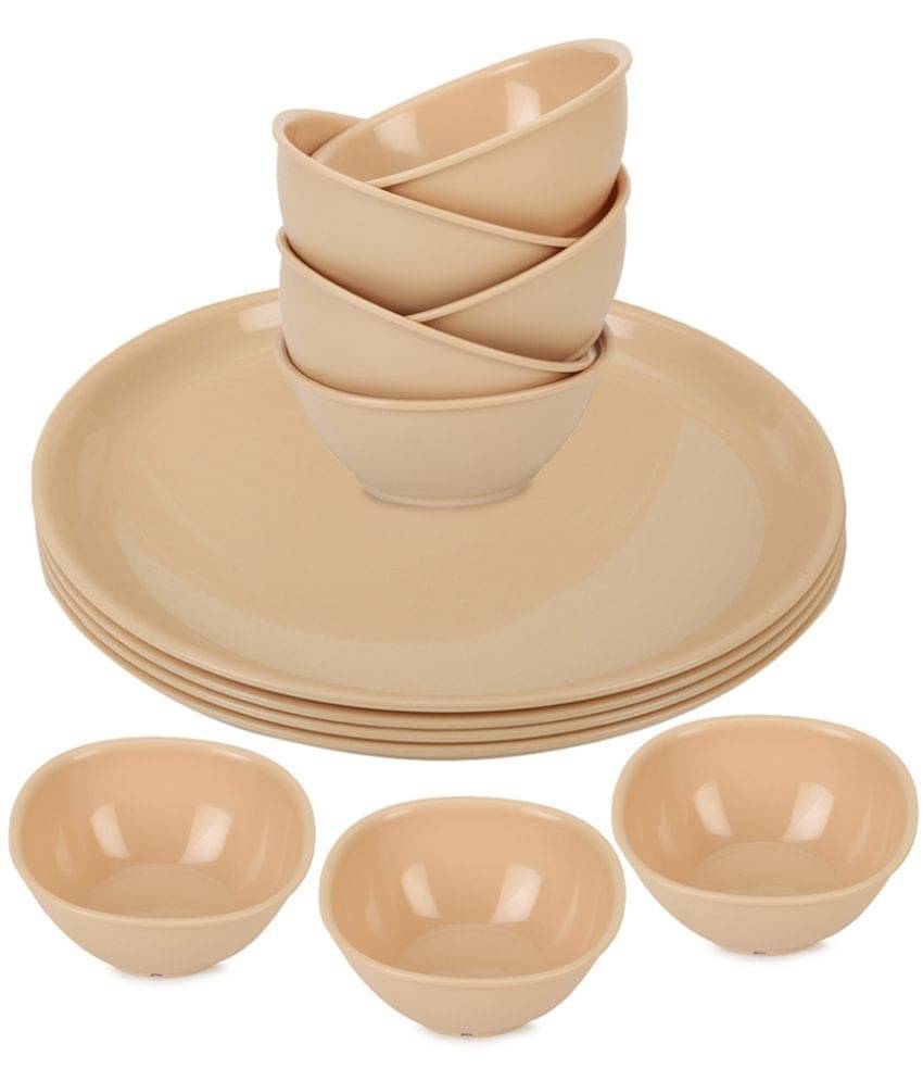     			Generic - Beige Plastic Dinner Set ( Pack of 12 )