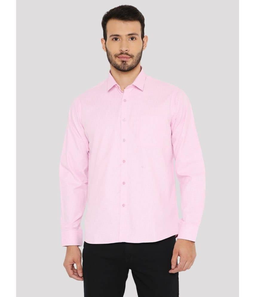 Maharaja Cotton Blend Slim Fit Checks Full Sleeves Men's Casual Shirt - Pink ( Pack of 1 )