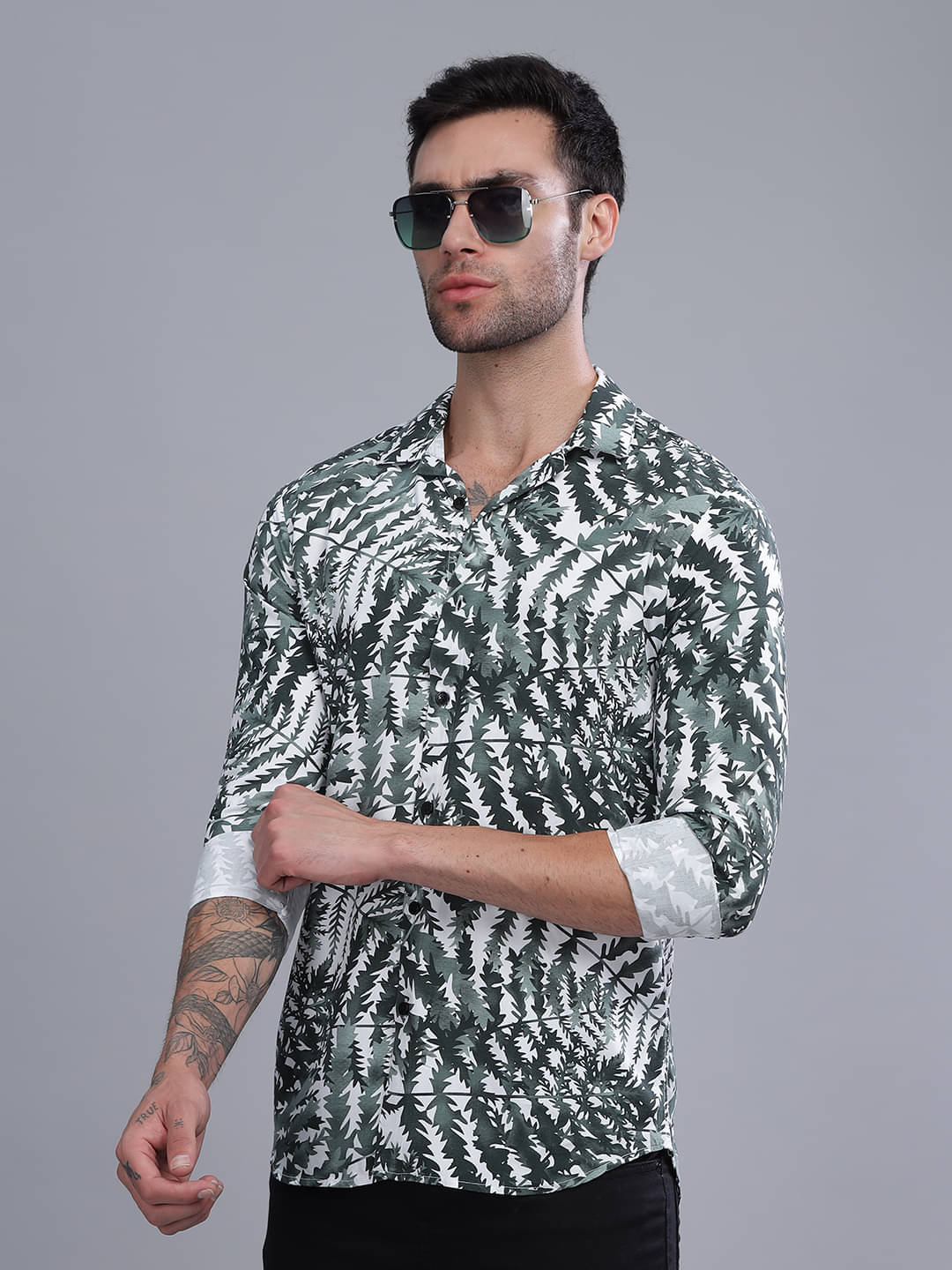 Paul Street Rayon Slim Fit Printed Full Sleeves Men's Casual Shirt - Green ( Pack of 1 ) Paul Street Rayon Slim Fit Printed Full Sleeves Men's Casual Shirt - Green ( Pack of 1 )