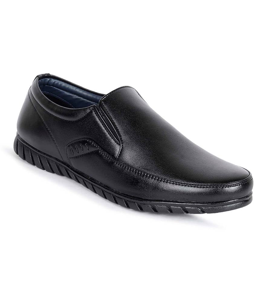 Aadi - Black Men's Mocassin Formal Shoes - Formal Shoes | Buy online on ZillyBuy