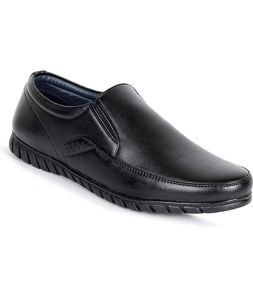 Aadi - Black Men's Mocassin Formal Shoes - Formal Shoes | Buy online on ZillyBuy