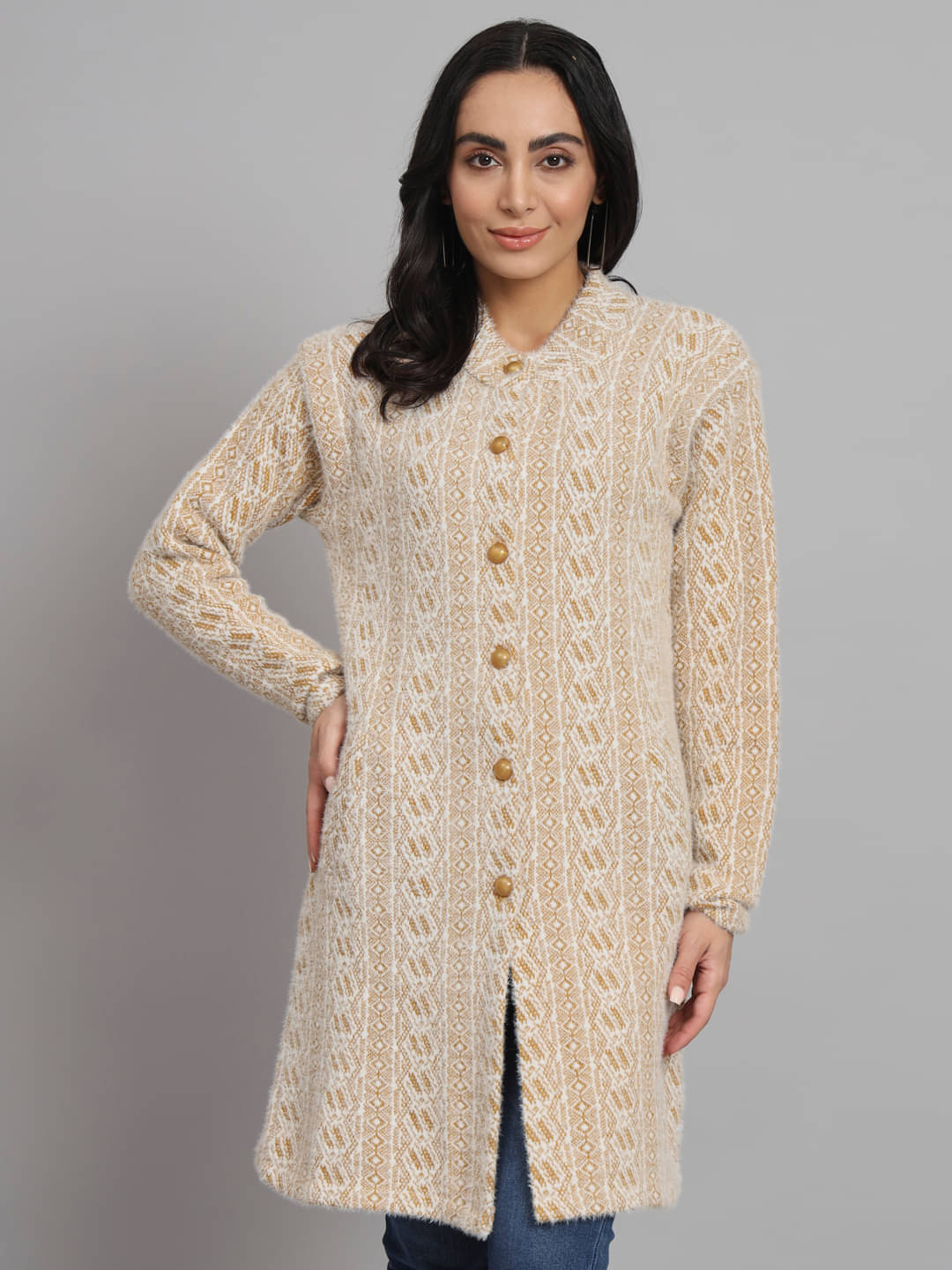 eWools.in Woollen Round Neck Women's Buttoned Cardigans - Beige ( ) eWools.in Woollen Round Neck Women's Buttoned Cardigans - Beige ( )