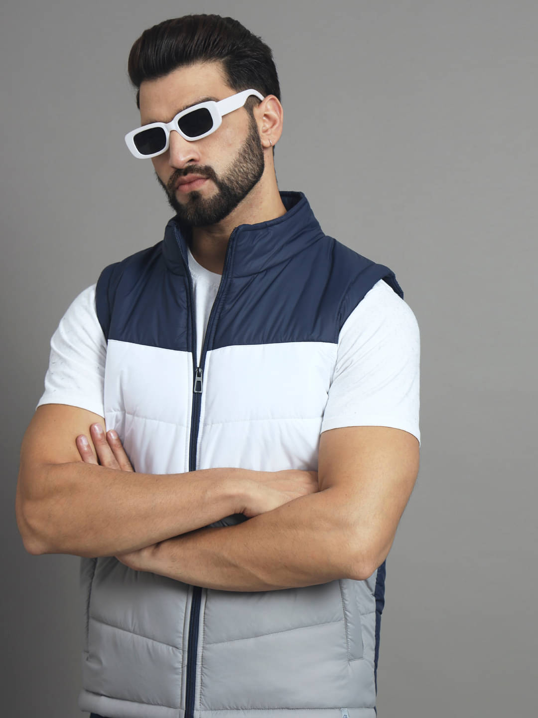 renuovo Polyester Men's Puffer Jacket - Navy Blue ( Pack of 1 )     			renuovo Polyester Men's Puffer Jacket - Navy Blue ( Pack of 1 )