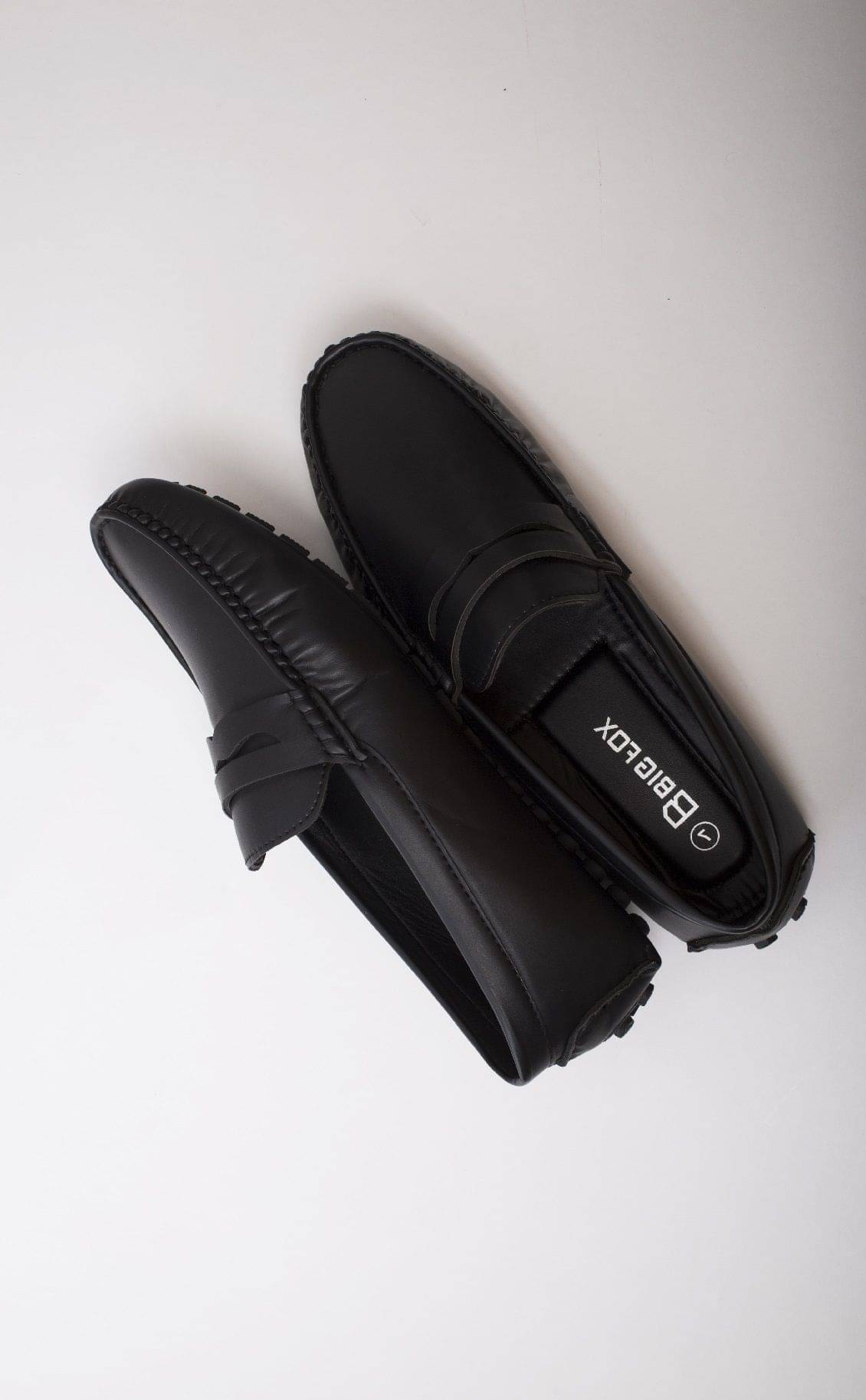     			Big Fox Black Loafers
