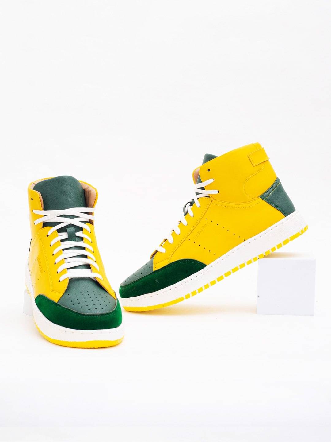     			Big Fox - Yellow Men's Sneakers