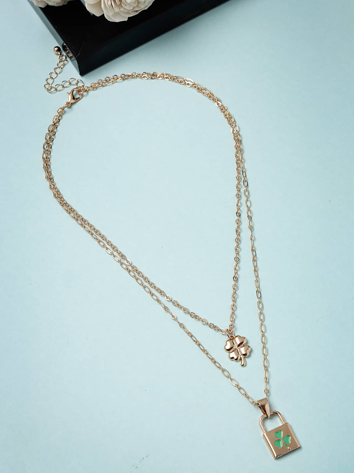 Scintillare by Sukkhi Gold Alloy Necklace ( Pack of 1 )