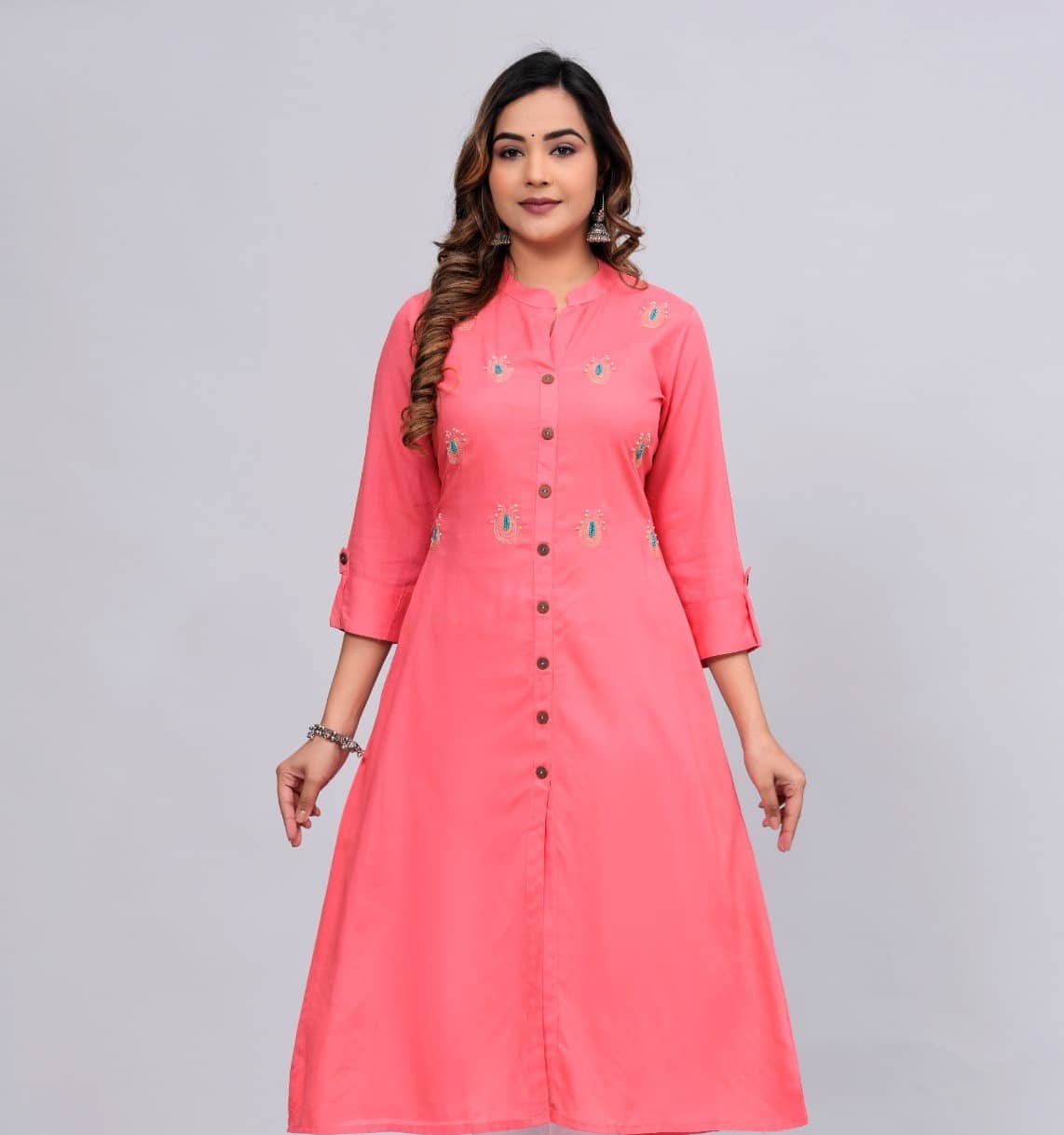 MAUKA Rayon Embroidered Front Slit Women's Kurti - Pink ( Pack of 1 ) - Kurtis, Tunics | Buy online on ZillyBuy