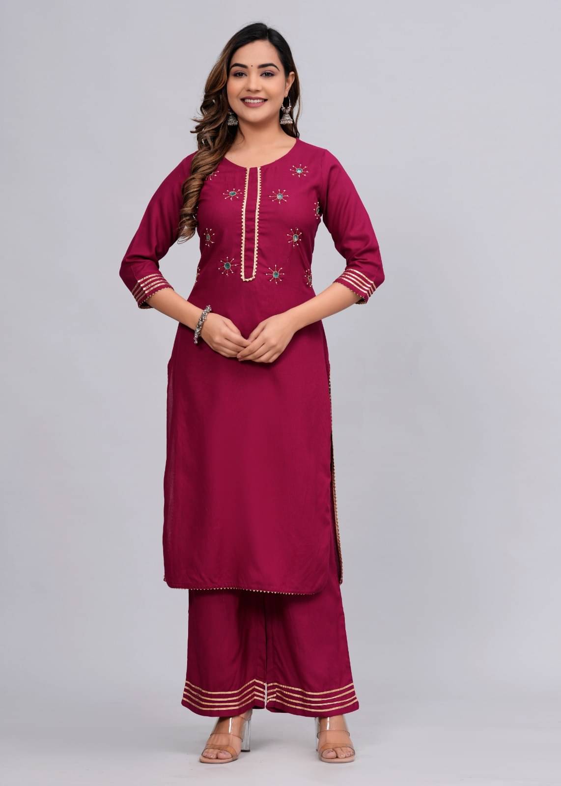     			MAUKA Rayon Solid Kurti With Palazzo Women's Stitched Salwar Suit - Maroon ( Pack of 1 )