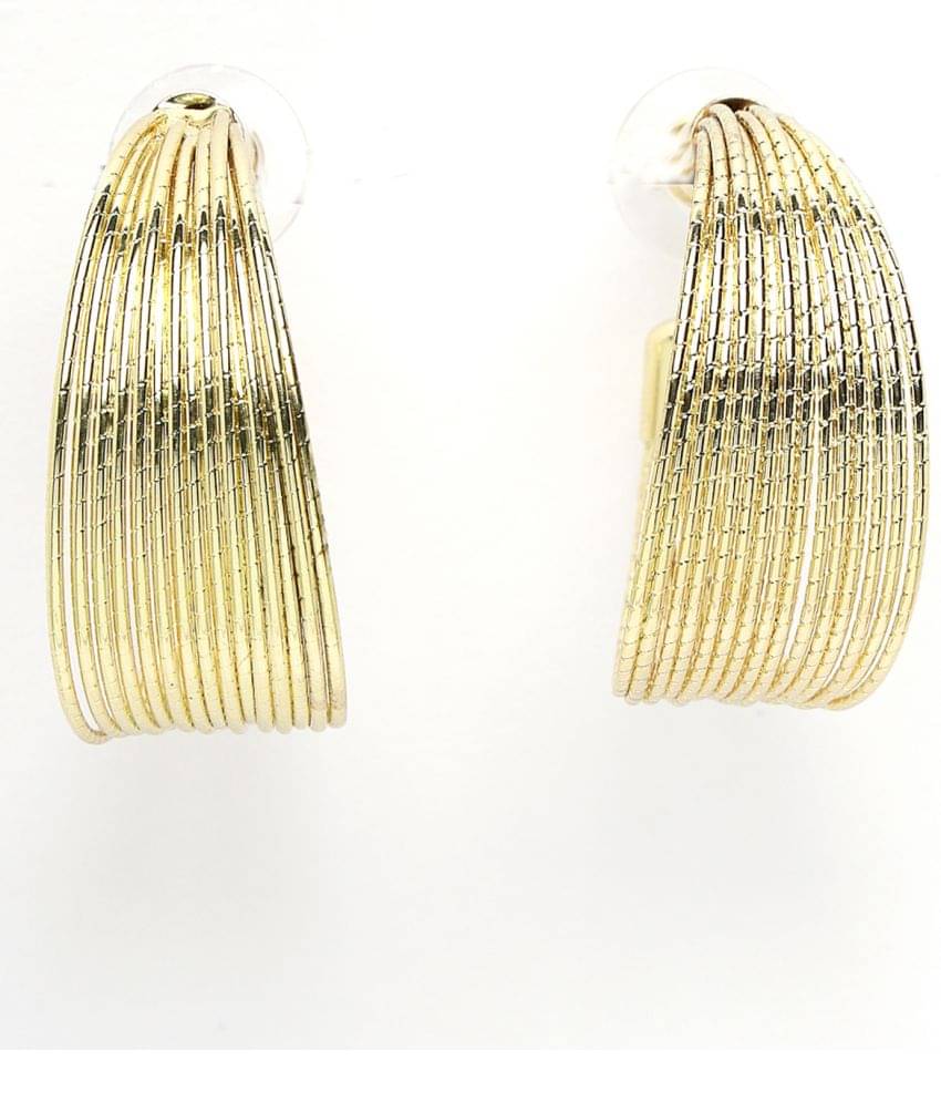    			Scintillare by Sukkhi Gold Stud Earrings ( Pack of 1 )