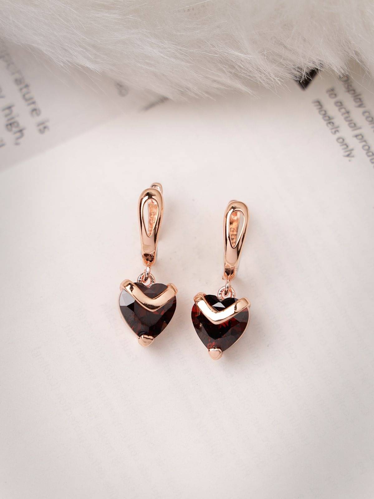     			Scintillare by Sukkhi Red Hoops Earrings ( Pack of 1 )