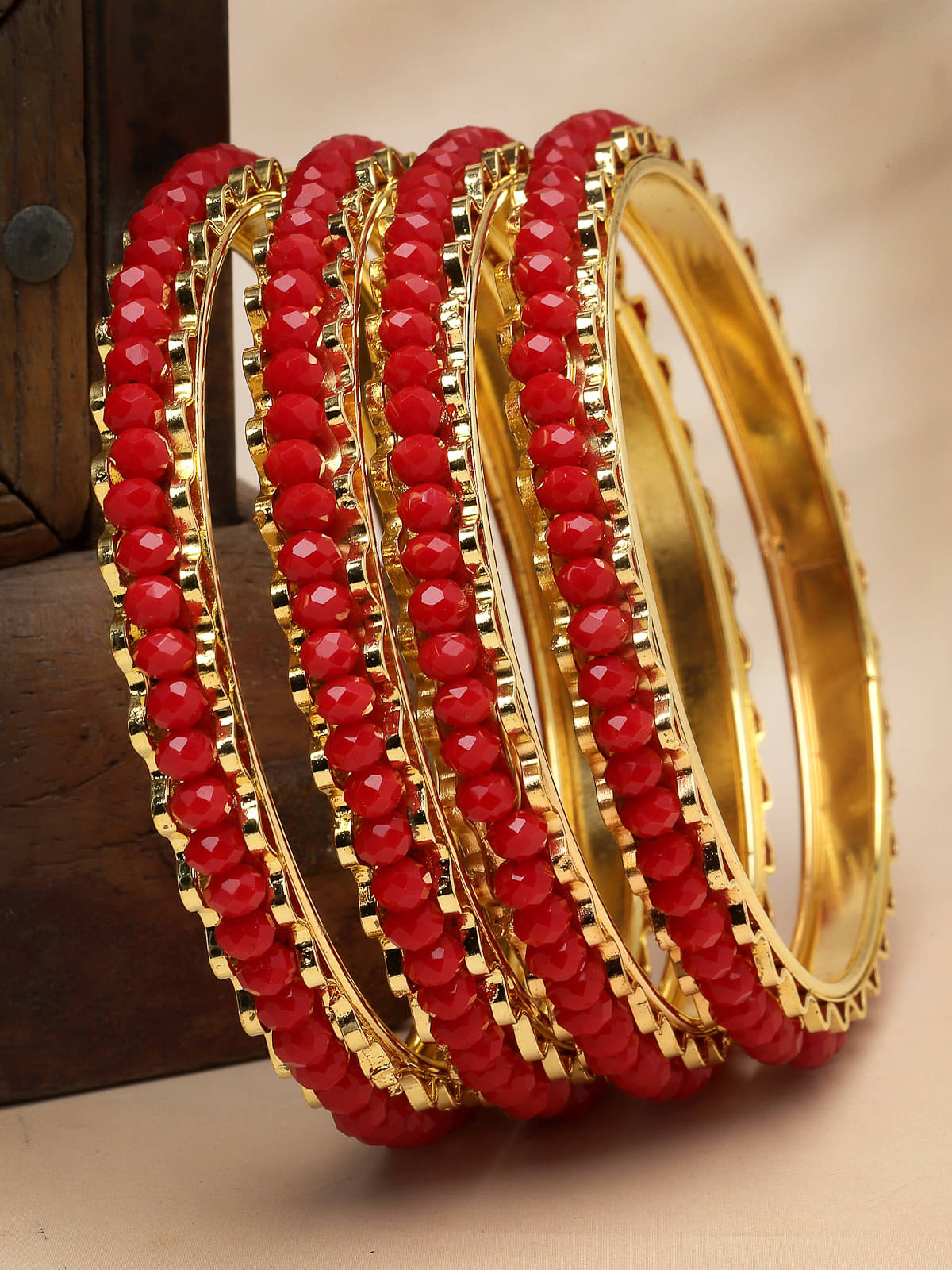     			Sukkhi Gold Bangle Set ( Pack of 4 )