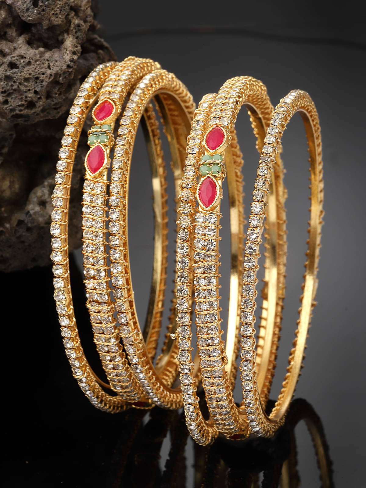     			Sukkhi Multicolor Bangle Set ( Pack of 6 )