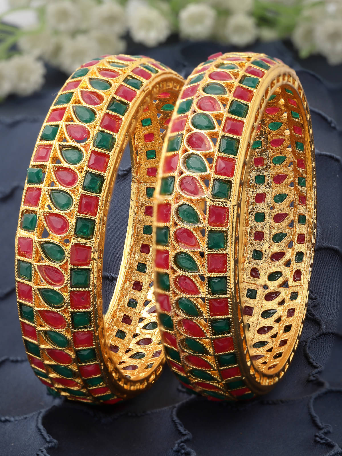 Sukkhi Red Bangle Set ( Pack of 2 ) Sukkhi Red Bangle Set ( Pack of 2 )