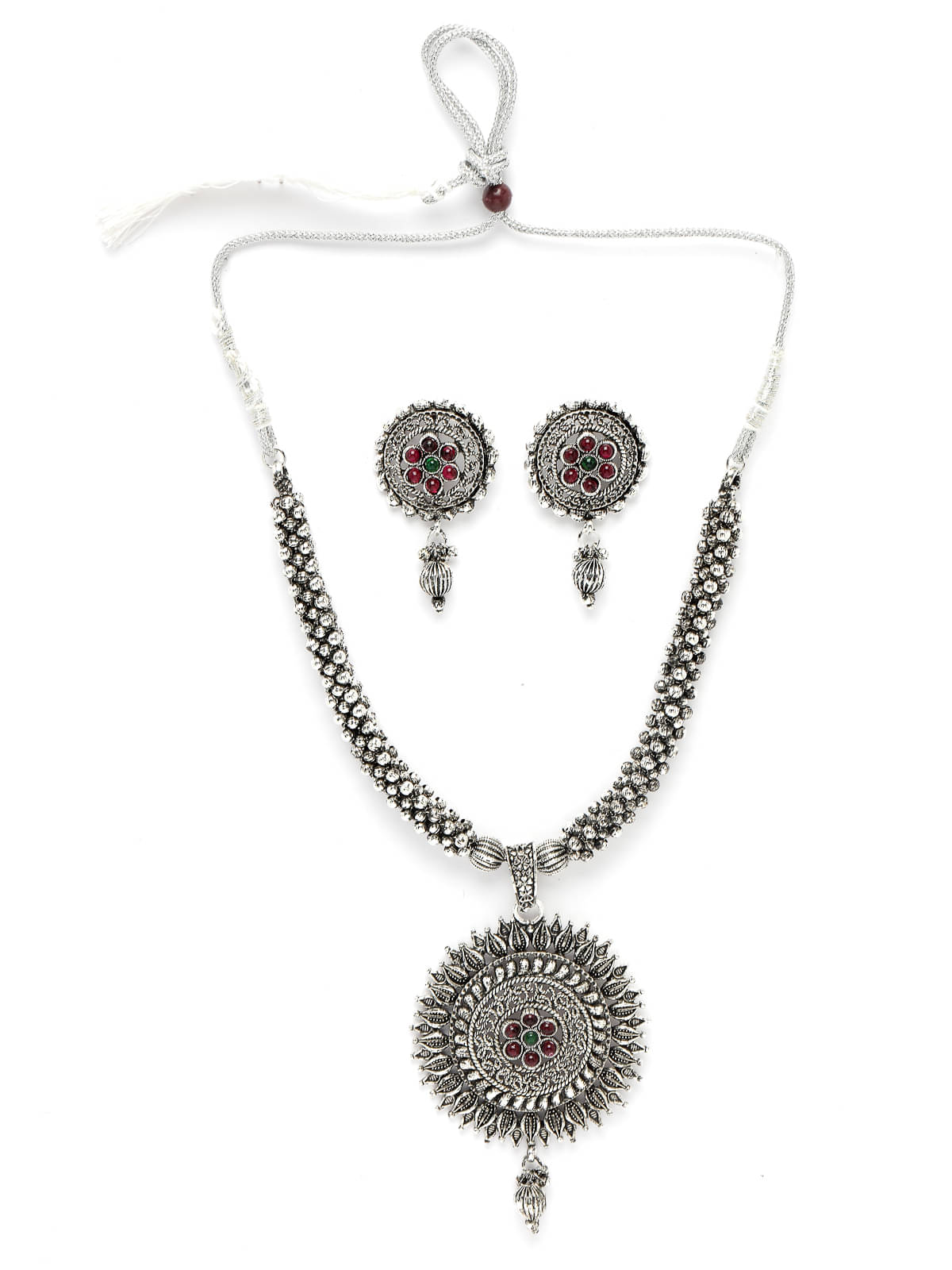     			Sukkhi Silver Alloy Necklace Set ( Pack of 1 )