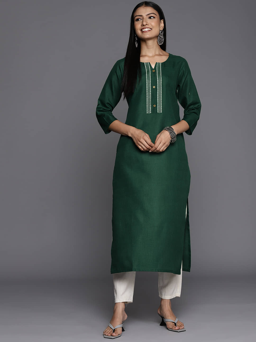 Varanga Cotton Embroidered Straight Women's Kurti - Green ( Pack of 1 ) - Kurtis, Tunics | Buy online on ZillyBuy
