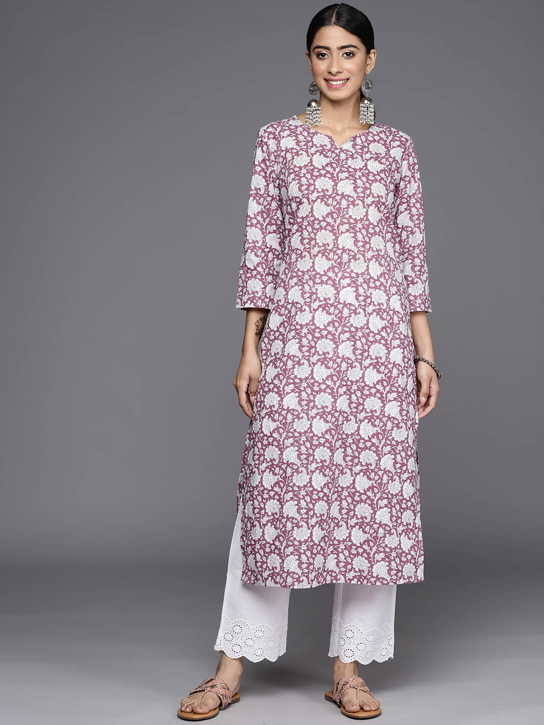 Varanga Cotton Printed Straight Women's Kurti - Mauve ( Pack of 1 ) - Kurtis, Tunics | Buy online on ZillyBuy