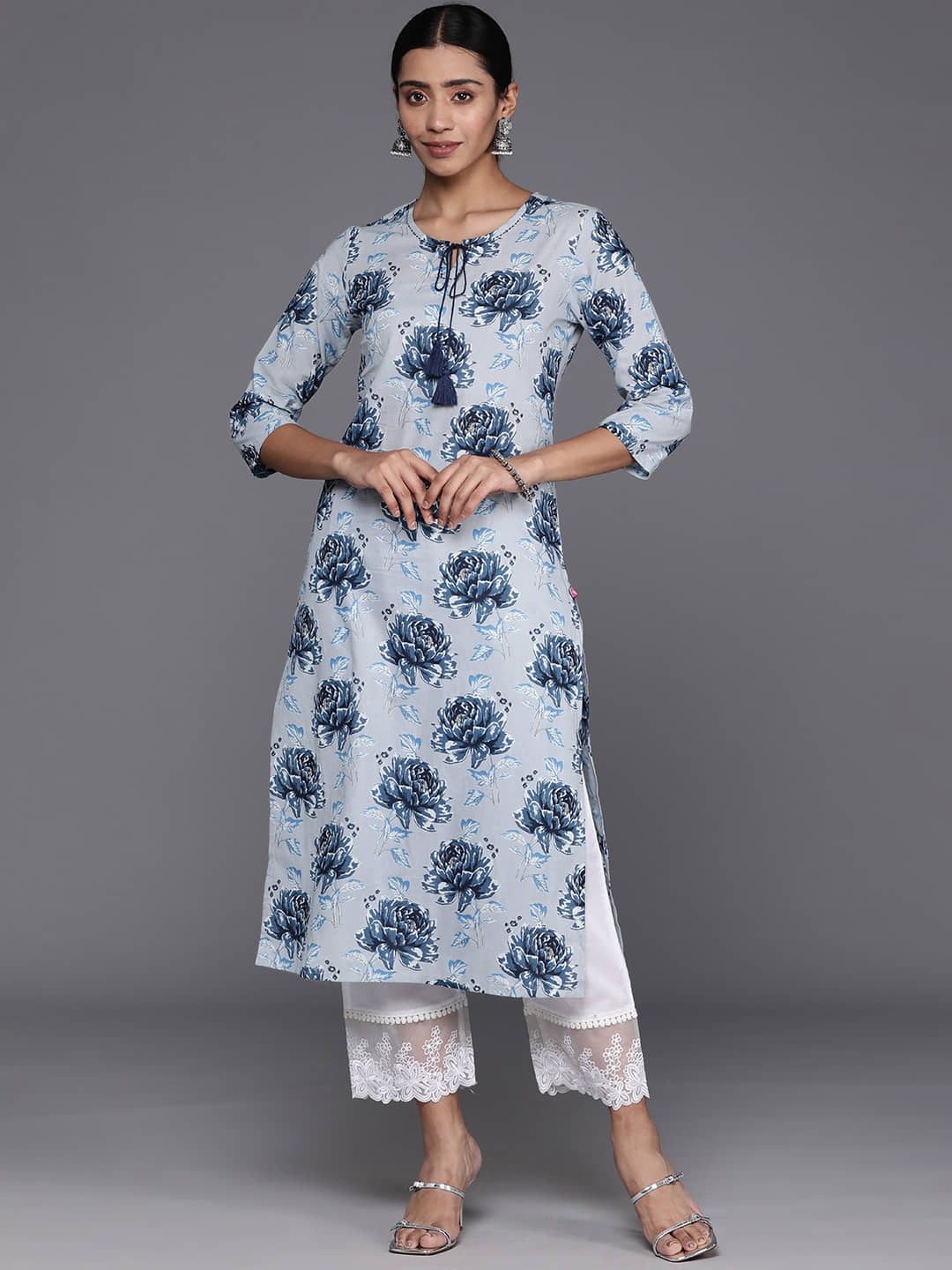 Varanga Cotton Printed Straight Women's Kurti - Blue ( Pack of 1 ) - Kurtis, Tunics | Buy online on ZillyBuy