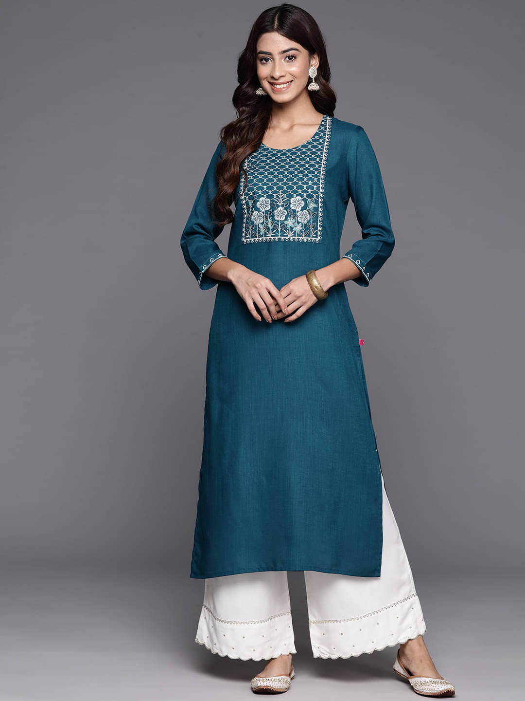 Varanga Viscose Embroidered Straight Women's Kurti - Teal ( Pack of 1 ) Varanga Viscose Embroidered Straight Women's Kurti - Teal ( Pack of 1 )
