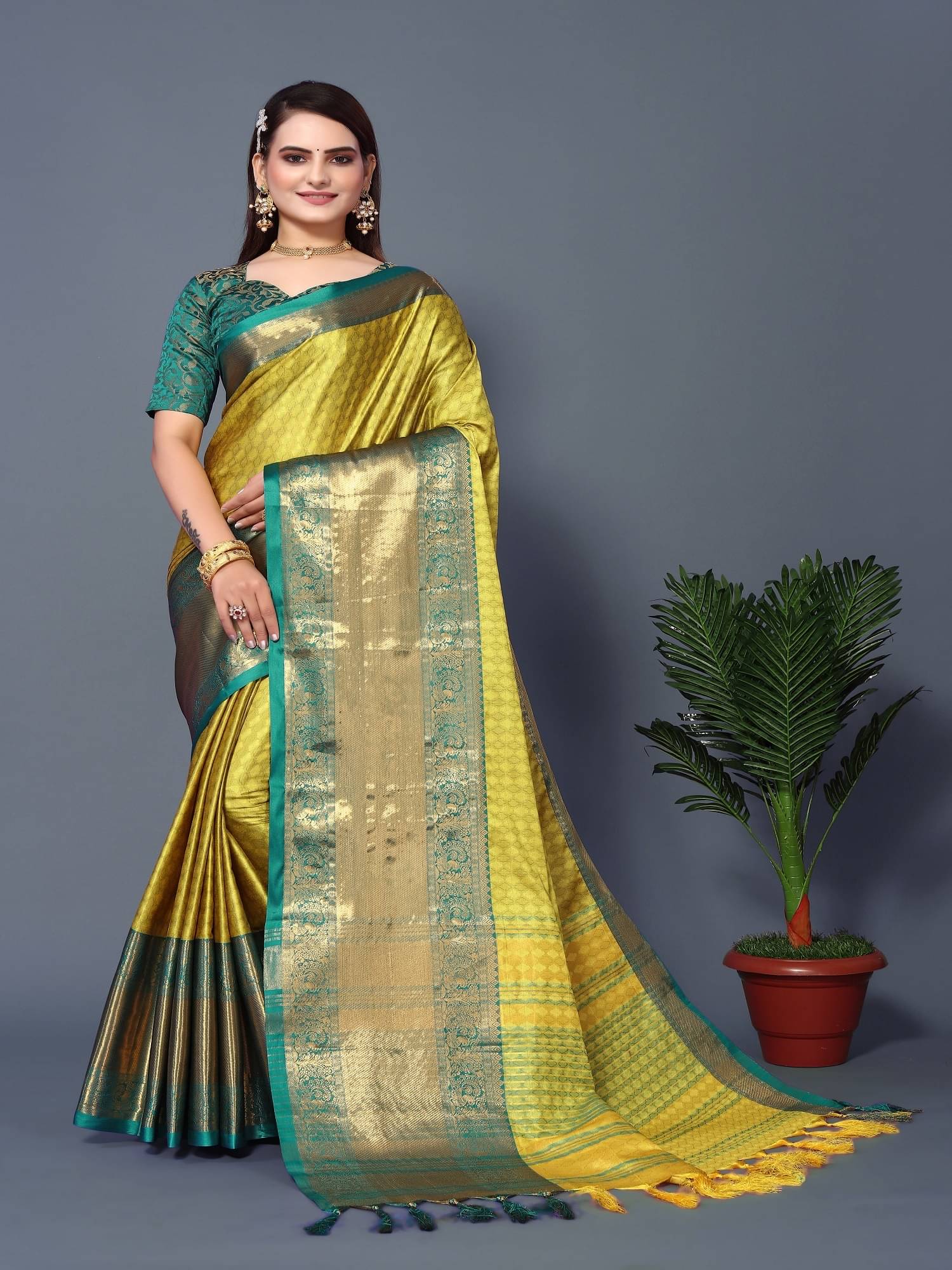 JULEE Silk Embellished Saree With Unstitched Blouse Piece ( Lime Green ) JULEE Silk Embellished Saree With Unstitched Blouse Piece ( Lime Green )