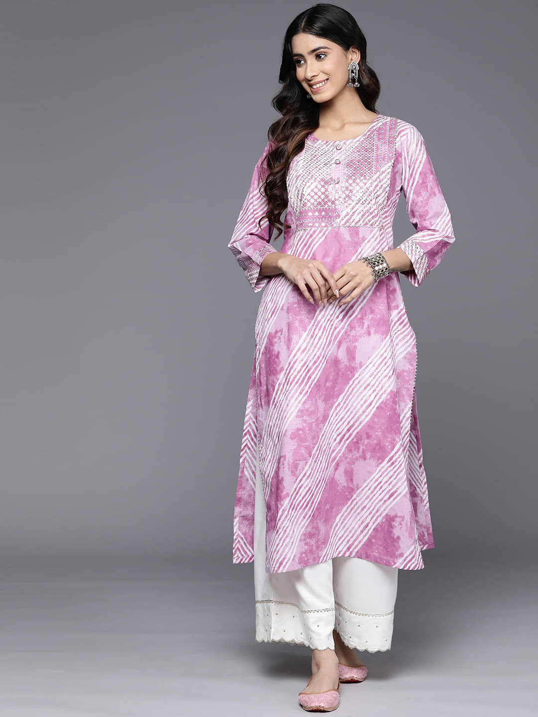    			Varanga Cotton Printed Straight Women's Kurti - Pink ( Pack of 1 )
