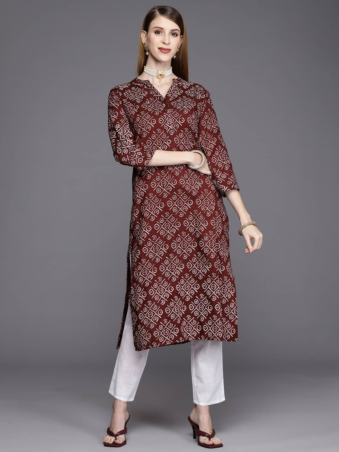     			Varanga Viscose Printed Straight Women's Kurti - Maroon ( Pack of 1 )