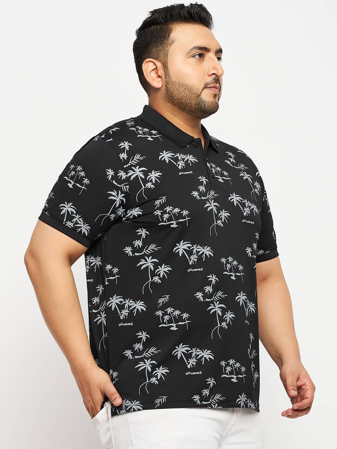 Auxamis Pack of 1 Cotton Blend Regular Fit Printed Half Sleeves Men's Polo T Shirt ( Black )     			Auxamis Pack of 1 Cotton Blend Regular Fit Printed Half Sleeves Men's Polo T Shirt ( Black )