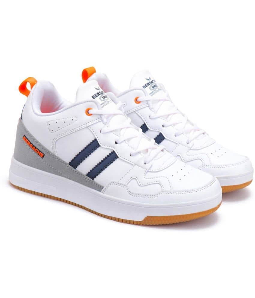 Bersache Black Men's Sports Running Shoes - Sports Shoes | Buy online on ZillyBuy