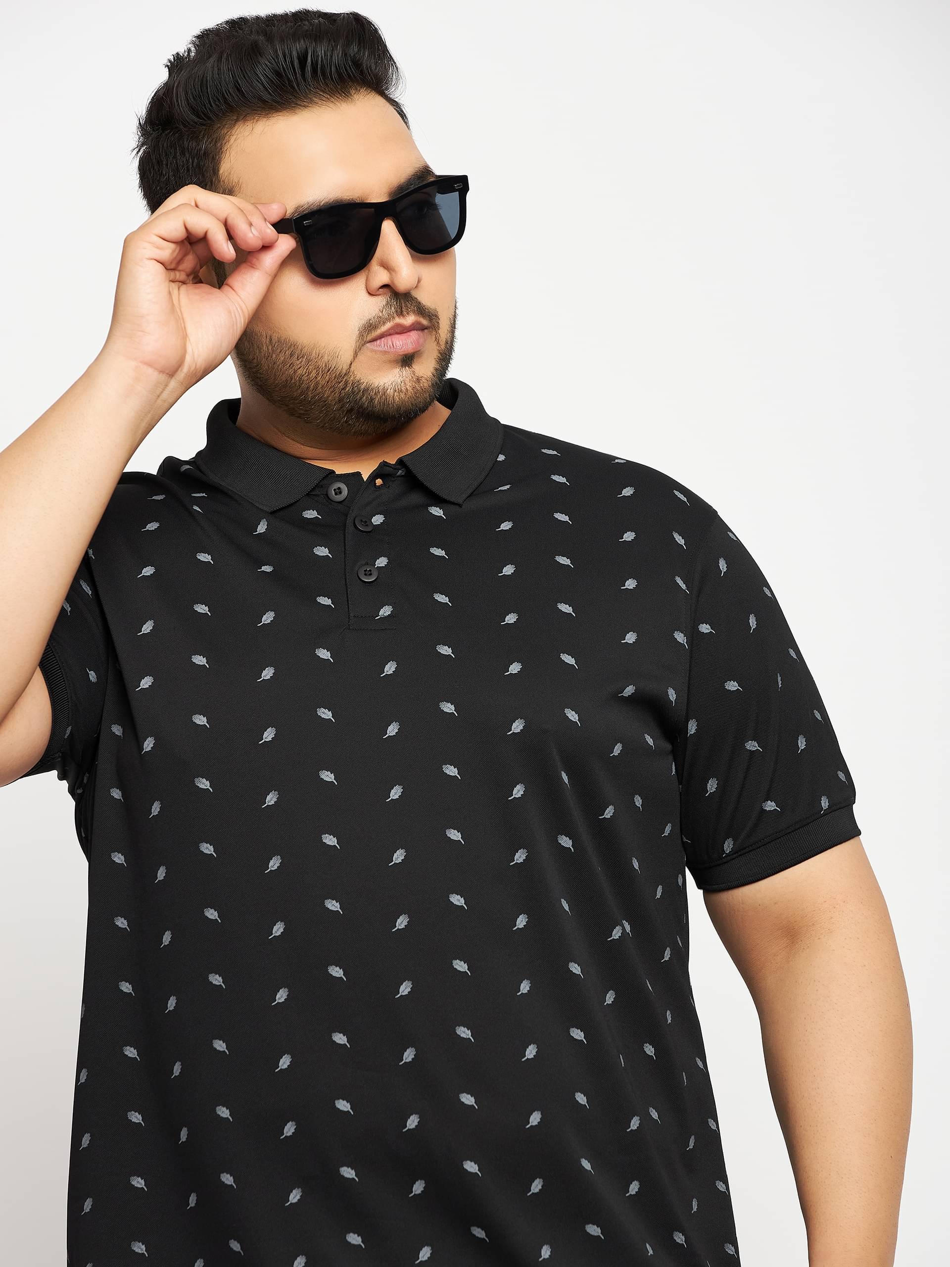 Auxamis Pack of 1 Cotton Blend Regular Fit Printed Half Sleeves Men's Polo T Shirt ( Black ) Auxamis Pack of 1 Cotton Blend Regular Fit Printed Half Sleeves Men's Polo T Shirt ( Black )