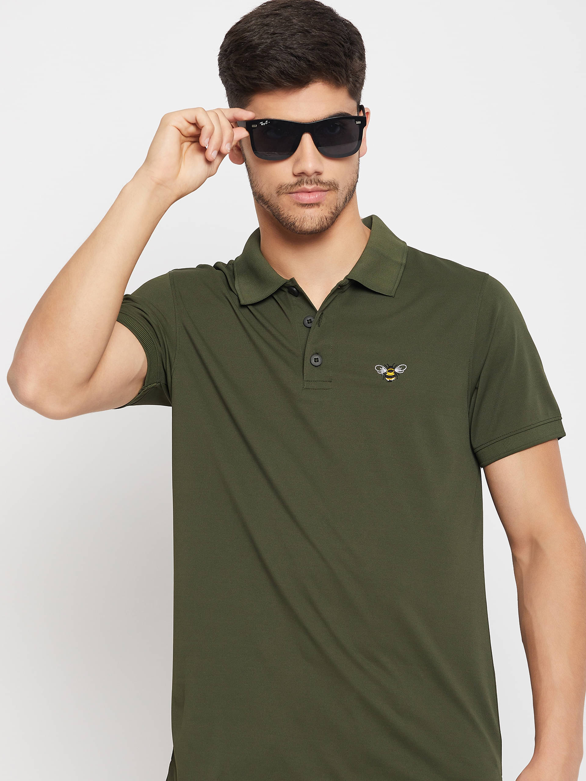 Auxamis Pack of 1 Cotton Blend Regular Fit Solid Half Sleeves Men's Polo T Shirt ( Olive ) Auxamis Pack of 1 Cotton Blend Regular Fit Solid Half Sleeves Men's Polo T Shirt ( Olive )