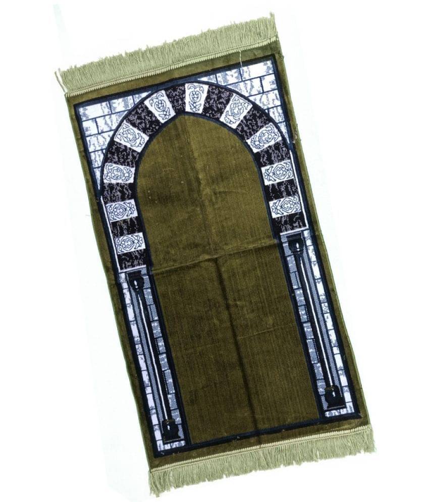 ADIRNY Green Single Regular Velvet Prayer Mat ( 115 X 65 cm ) ADIRNY Green Single Regular Velvet Prayer Mat ( 115 X 65 cm )